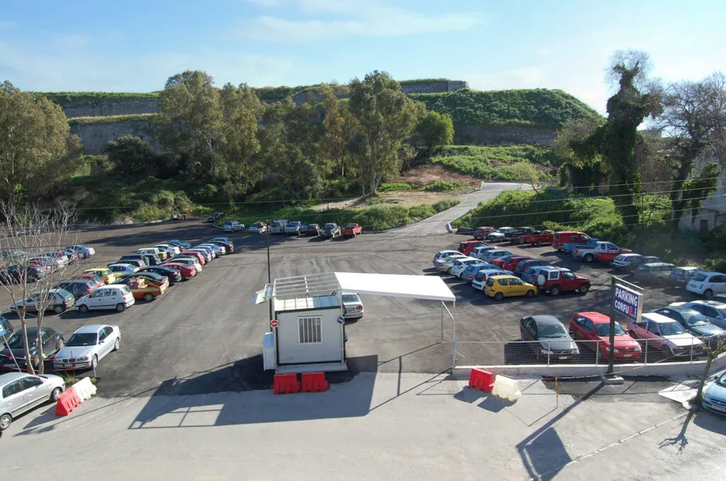 Parking Corfu 2 — Parking lot in Corfu town